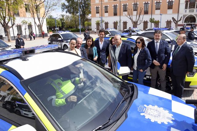 El Ayuntamiento incorpora 25 nuevos vehículos a la flota de Policía Local para reforzar la seguridad en la ciudad y en las pedanías - 1, Foto 1