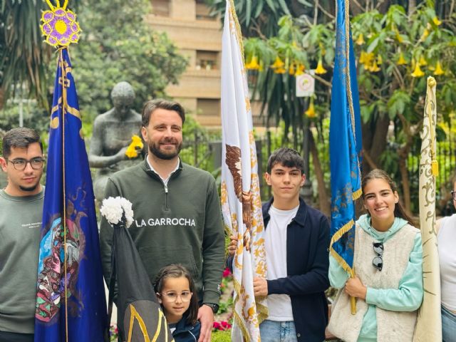 Más de un millar de jóvenes de las cofradías de Semana Santa tomarán la calle Corredera de Lorca para desfilar en la Procesión del Papel - 2, Foto 2