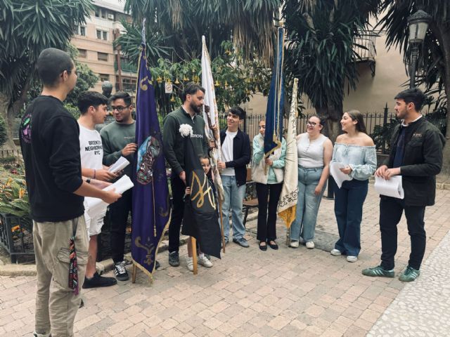 Más de un millar de jóvenes de las cofradías de Semana Santa tomarán la calle Corredera de Lorca para desfilar en la Procesión del Papel - 3, Foto 3