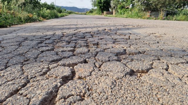 PSOE denuncia el grave deterioro de la carretera de La Malvaloca y exige su reparación inmediata - 3, Foto 3