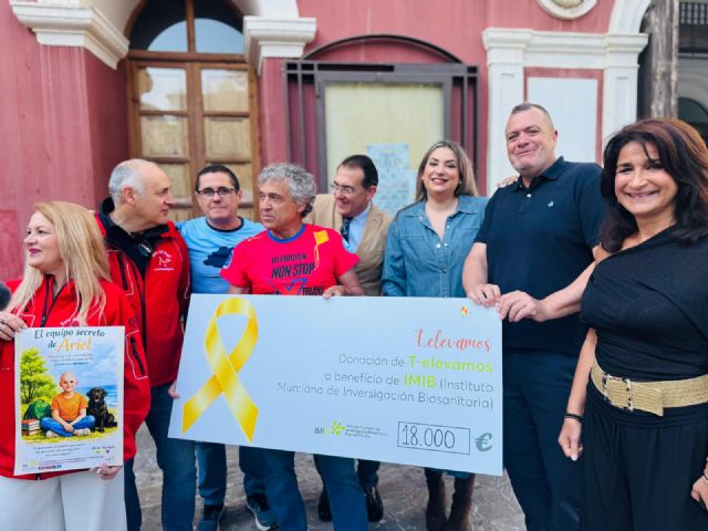 La III 'LorcaXTriana' recauda 18.000 euros para apoyar la investigación contra el cáncer infantil a través del IMIB - 2, Foto 2