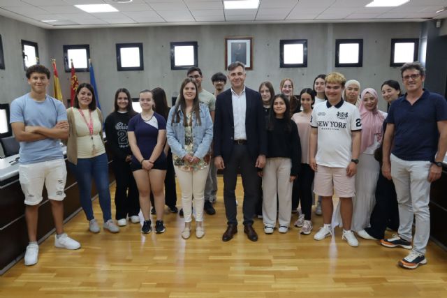 Alumnos de 4º de ESO se acercan al mundo laboral en San Pedro del Pinatar - 2, Foto 2
