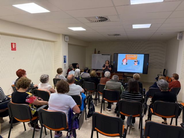 Política Social promueve el envejecimiento activo con talleres prácticos para mejorar la calidad de vida de las personas mayores - 4, Foto 4
