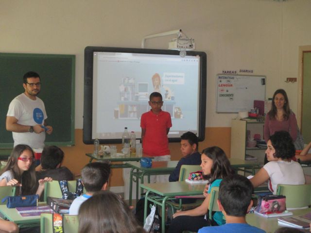 La Concejalía de Medio Ambiente explica a los escolares la importancia del buen uso del agua - 4, Foto 4