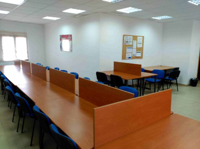 La Biblioteca amplía su horario hasta las 12 de noche en periodo de exámenes - 2, Foto 2