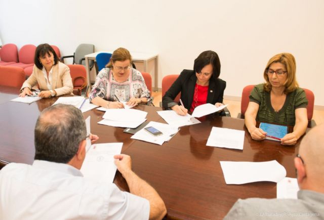 El Ayuntamiento cede el uso del antiguo colegio El Cuco de San Antón a una decena de entidades sociales - 2, Foto 2