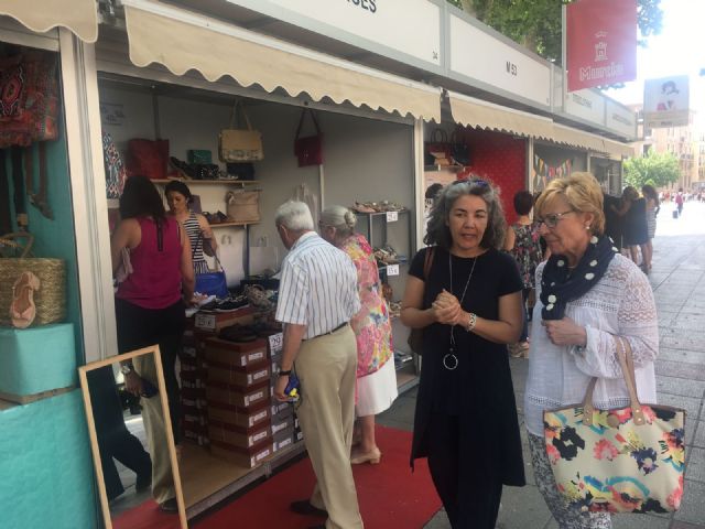 La tercera Feria Murcia Centro Verano llega a la Avenida Alfonso X con descuentos de hasta un 50% - 2, Foto 2