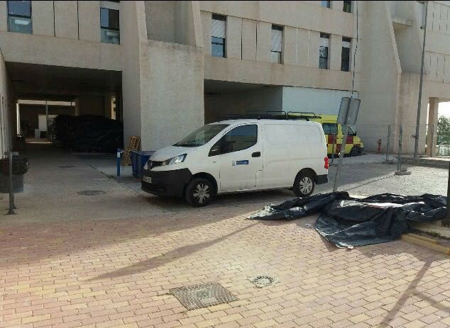 El PSOE denuncia problemas de accesibilidad en la farmacia hospitalaria de Rafael Méndez - 1, Foto 1