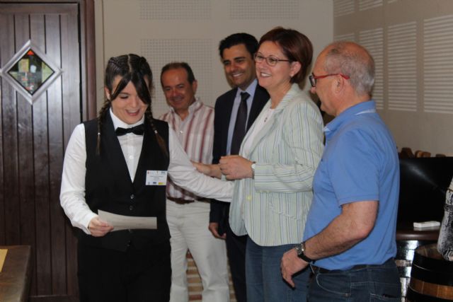 La alcaldesa y el director del SEF visitan los diferentes programas de empleo del municipio - 5, Foto 5