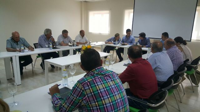 Francisco Jódar traslada el compromiso del Gobierno regional con los agricultores del Campo de Cartagena - 1, Foto 1