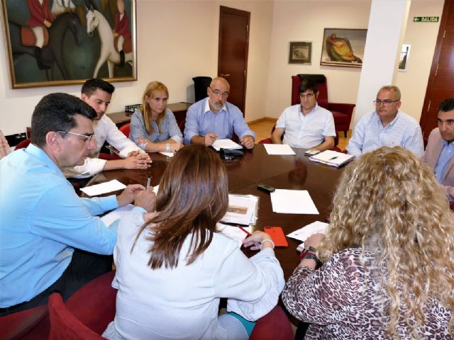 La ADLE quiere rehabilitar el mercado Gisbert - 1, Foto 1