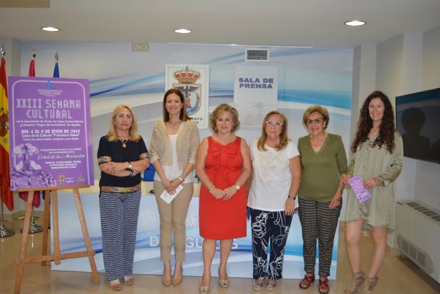 El lunes arranca la XXIII Semana Cultural de la Asociación de Amas de Casa - 1, Foto 1