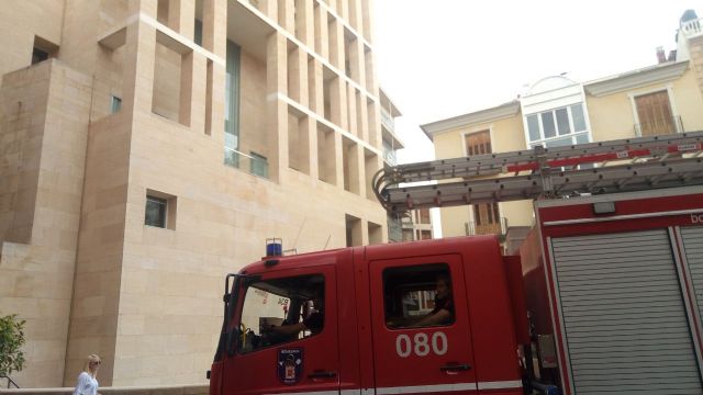 Ahora Murcia advirtió hace 2 años al equipo de Ballesta sobre las deficiencias en el sistema antiincendios del edificio Moneo - 4, Foto 4