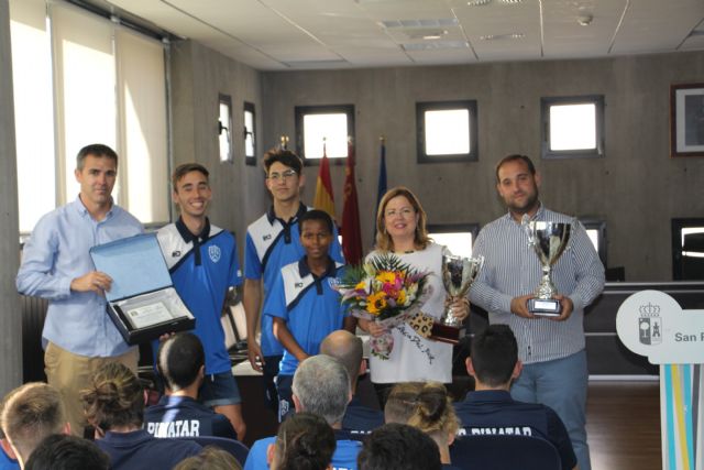 El Ayuntamiento reconoce a la EFB Pinatar por los ascensos en la temporada 2017-2018 - 1, Foto 1