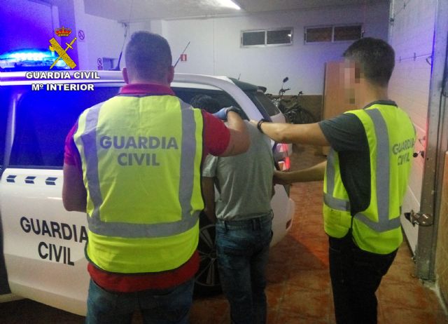 Detenido por extorsionar y estafar a una persona con problemas psicológicos en Santomera - 1, Foto 1