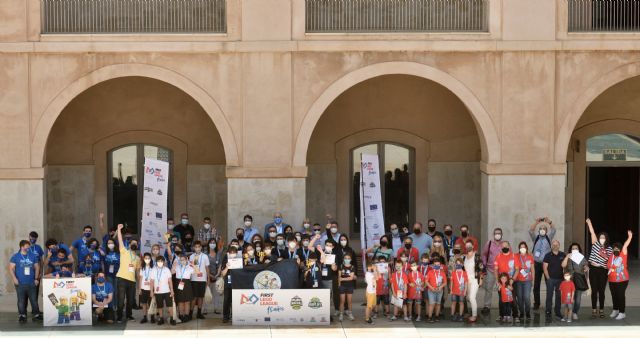'Electronic Falcons' gana la competición científica First Lego League y representará a la Región en la fase nacional de Tenerife - 2, Foto 2