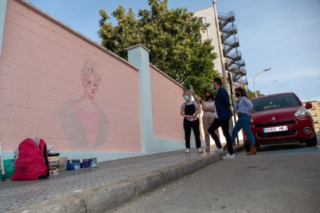 ´Huellas de Mujer´ homenajea a seis cartageneras ilustres con un mural en la calle Sor Francisca Armendáriz - 1, Foto 1