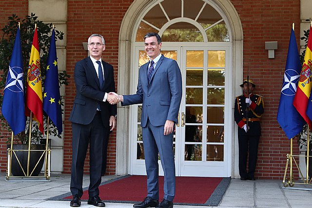 El presidente del Gobierno se reúne con el secretario general de la OTAN - 1, Foto 1