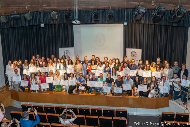 El Ayuntamiento reconoce la implicación de los centros educativos en los Presupuestos Participativos - 1, Foto 1