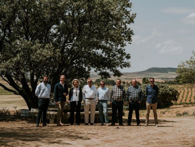 Bodegas LA HORRA inicia las obras de ampliación con su nueva bodega sostenible e integrada en el paisaje - 1, Foto 1