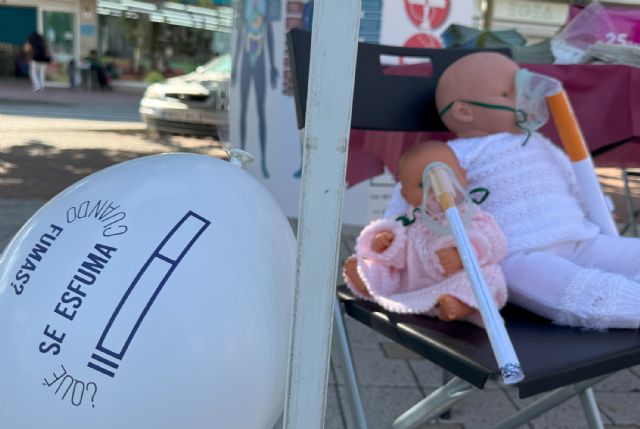 Una jornada para concienciar sobre los riesgos del tabaquismo - 2, Foto 2