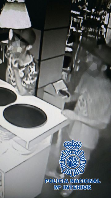 Dos detenidos por robo con intimidación y detención ilegal de un compatriota, estudiante Erasmus - 1, Foto 1