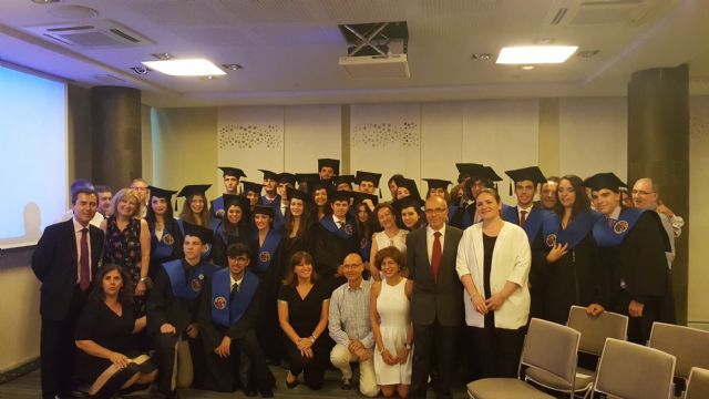 El IES Alfonso X El Sabio entrega diplomas de reconocimiento a la décima Promoción de Bachillerato Internacional - 1, Foto 1