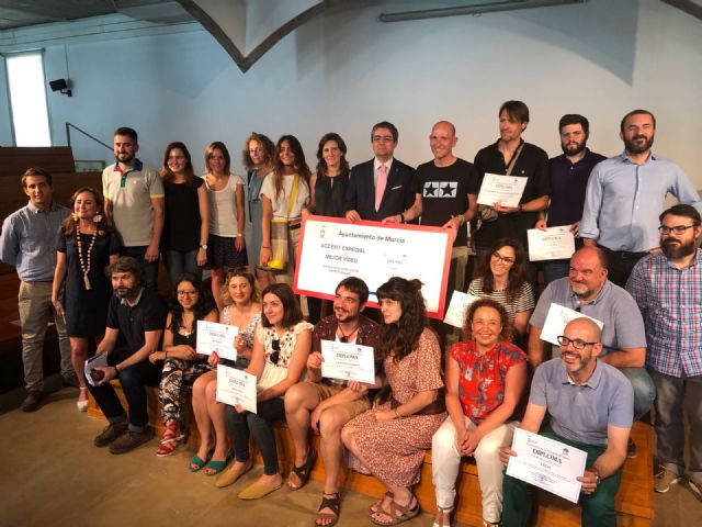 Una plataforma digital que conecta diseñadores con artesanos gana el accésit del mejor vídeo de presentación del XXVI Concurso de Proyectos Empresariales - 1, Foto 1