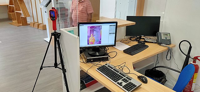 El Ayuntamiento de Cieza instala su primera cámara termográfica en el acceso al edificio del Registro General - 1, Foto 1
