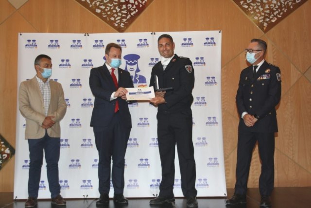 El agente de la Policía Local, Alfonso Sánchez, galardonado con una de las Medallas Nacionales al Mérito Profesional que concede UNIJEPOL - 1, Foto 1