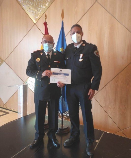El agente de la Policía Local, Alfonso Sánchez, galardonado con una de las Medallas Nacionales al Mérito Profesional que concede UNIJEPOL - 3, Foto 3