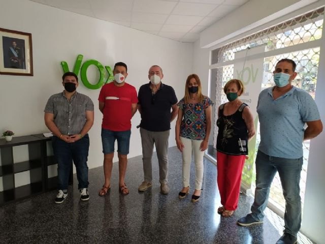 VOX Cieza se reúne con la asociación Cieza + Vida y defenderá en el pleno que se informe a las madres de los riesgos del aborto - 1, Foto 1