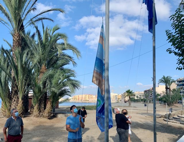 Las banderas azules vuelven a ondear en las playas y puertos deportivos aguileños - 2, Foto 2