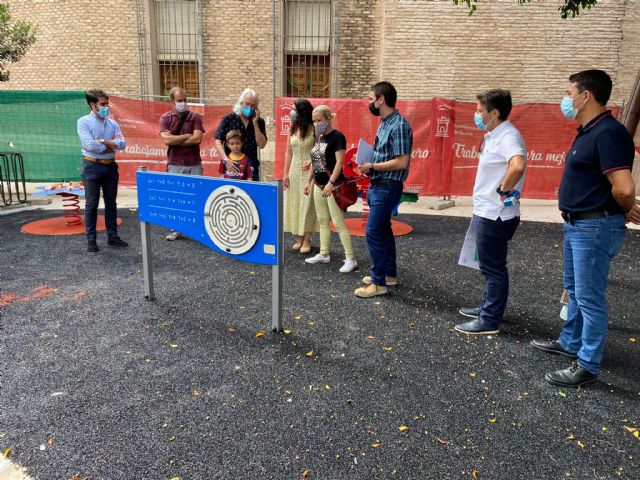 La zona infantil de la plaza Mayor de Murcia estará renovada la semana que viene - 3, Foto 3