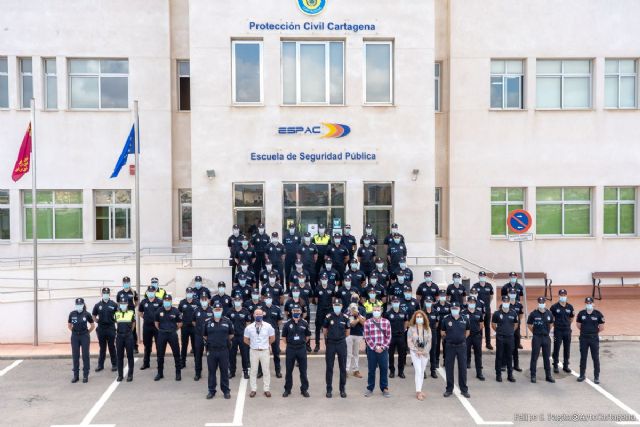 Visita institucional a la ESPAC de aspirantes a policías locales de la Región - 1, Foto 1