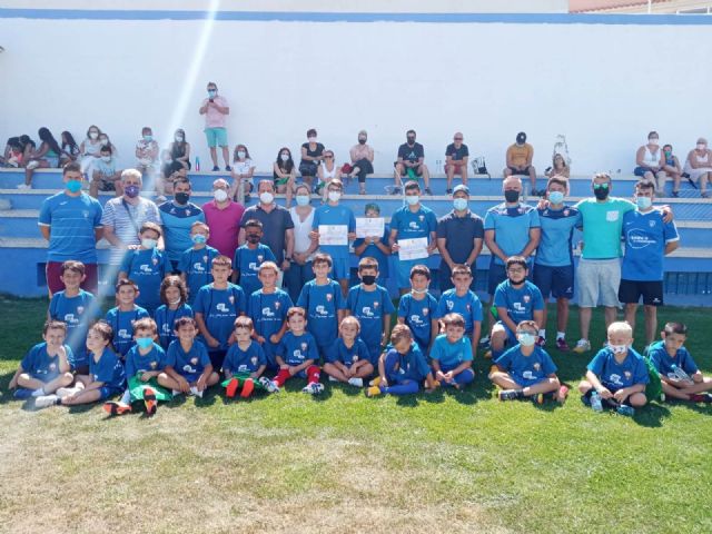 Escuela Municipal Deportiva del C.D. Bala Azul, Foto 1