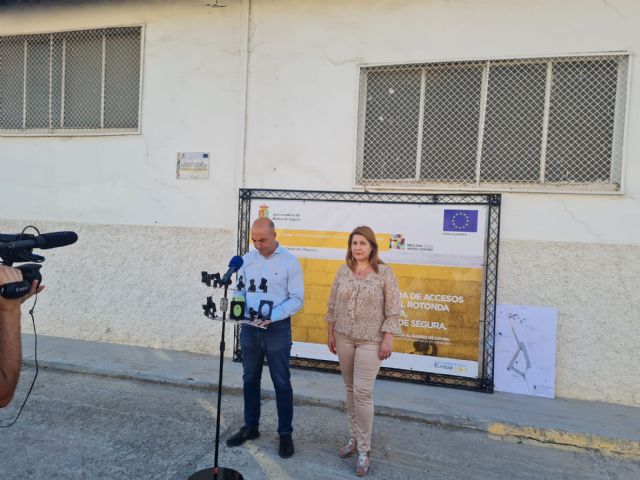 Mejora el acceso rodado y peatonal desde la Calle Huerto Capote a la rotonda de Fátima, aliviando el tráfico desde la Huerta de Arriba y la Huerta de Abajo - 3, Foto 3