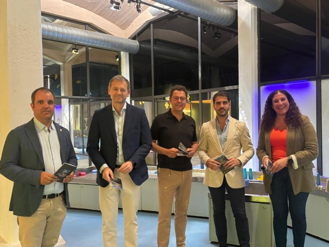 El cine de verano llega a las noches de Murcia como una nueva oferta gratuita y al aire libre para todos los públicos en el parque Fofó - 1, Foto 1