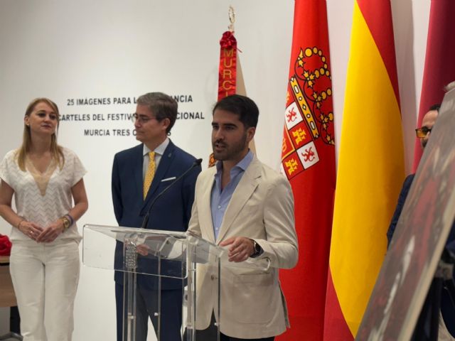 Murcia, entre la media luna y la cruz se convierte en la imagen del nuevo cartel de Moros y Cristianos 2025 en un homenaje a los 1200 años de Murcia - 2, Foto 2