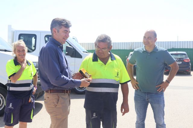 El Ayuntamiento de San Pedro del Pinatar renueva la flota del almacén municipal e incorpora medidas para reforzar la seguridad de los trabajadores - 3, Foto 3