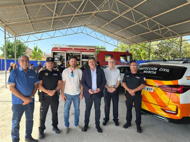 Sucina re�ne a personas mayores y j�venes en una jornada de seguridad, prevenci�n y primeros auxilios organizada por el Ayuntamiento de Murcia