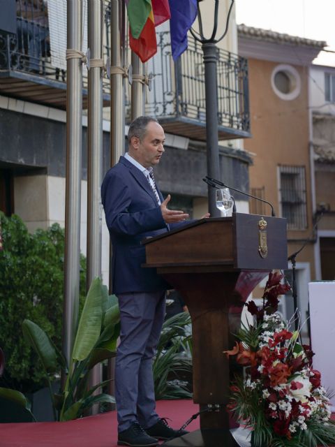 El Ayuntamiento de Bullas invistió a José Luis García Caballero como nuevo Cronista Oficial de la Villa ante unas 400 personas - 3, Foto 3