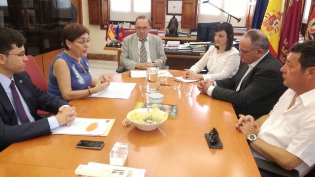 Cayetano Martínez de Irujo presidirá la Cátedra de Innovación Ecuestre de la Universidad de Murcia - 1, Foto 1