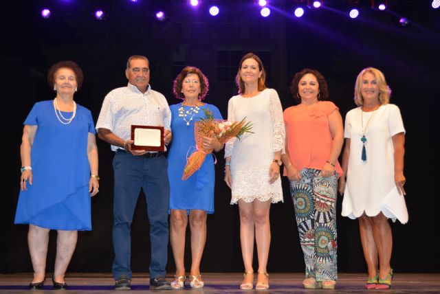 El Centro Municipal de la Tercera Edad celebra la Gala de la Edad de Oro - 1, Foto 1