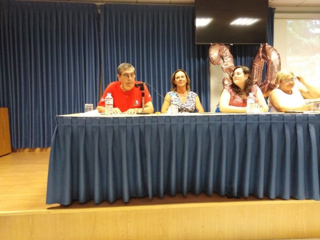 Municipal authorities attend the closing of the XXX Training Days organized by the Murcian Regional Association of Hemophilia in "La Charca", Foto 7