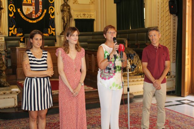 Los participantes en las Ludotecas de Verano visitan el Ayuntamiento - 2, Foto 2