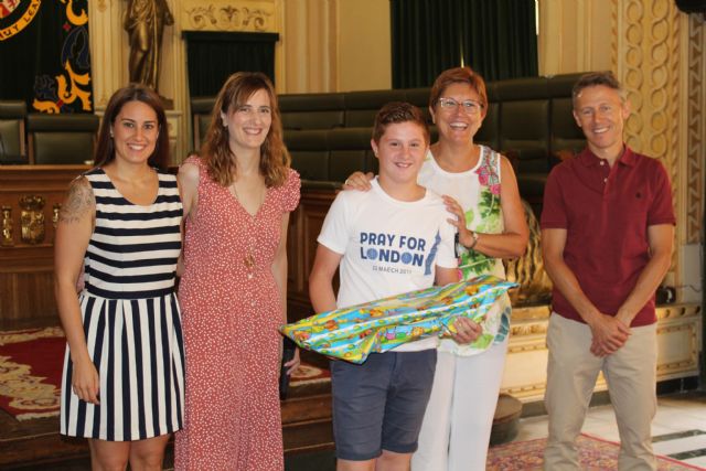 Los participantes en las Ludotecas de Verano visitan el Ayuntamiento - 4, Foto 4