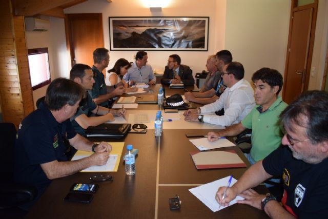 El delegado del Gobierno anuncia la incorporacón de cinco nuevos agentes al cuartel de la Guardia Civil de mazarrón - 2, Foto 2
