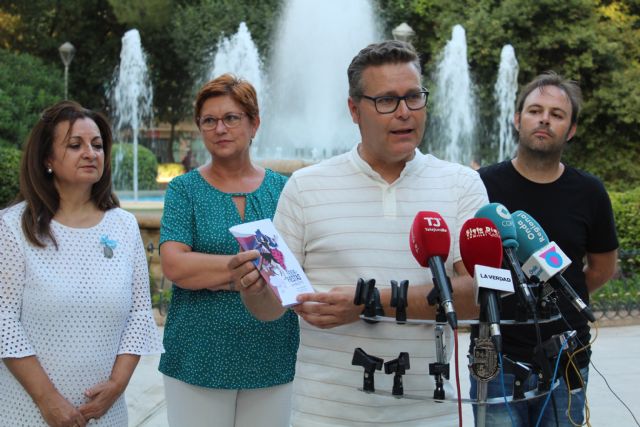 Ayuntamiento y colectivos festeros presentan el cartel oficial de la Feria 2019 - 5, Foto 5