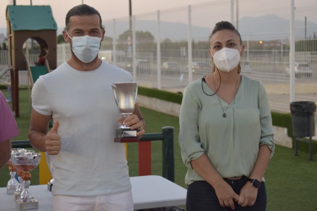 La liga municipal de tenis, que cumple 30 años, entrega los trofeos a sus mejores jugadores - 1, Foto 1